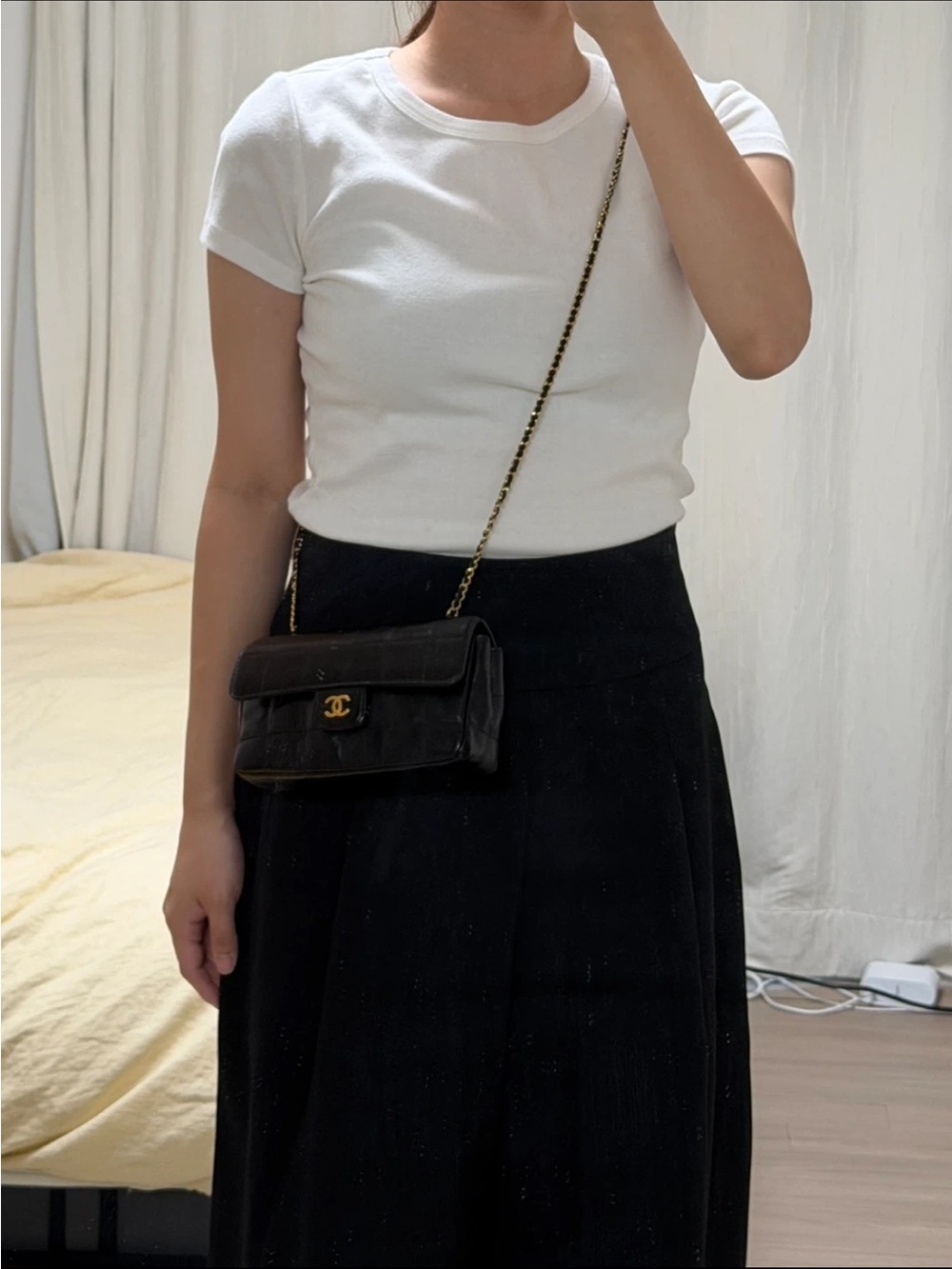 Chanel Vintage Black Lambskin Chain Shoulder Crossbody Bag - Picture 2 of 9